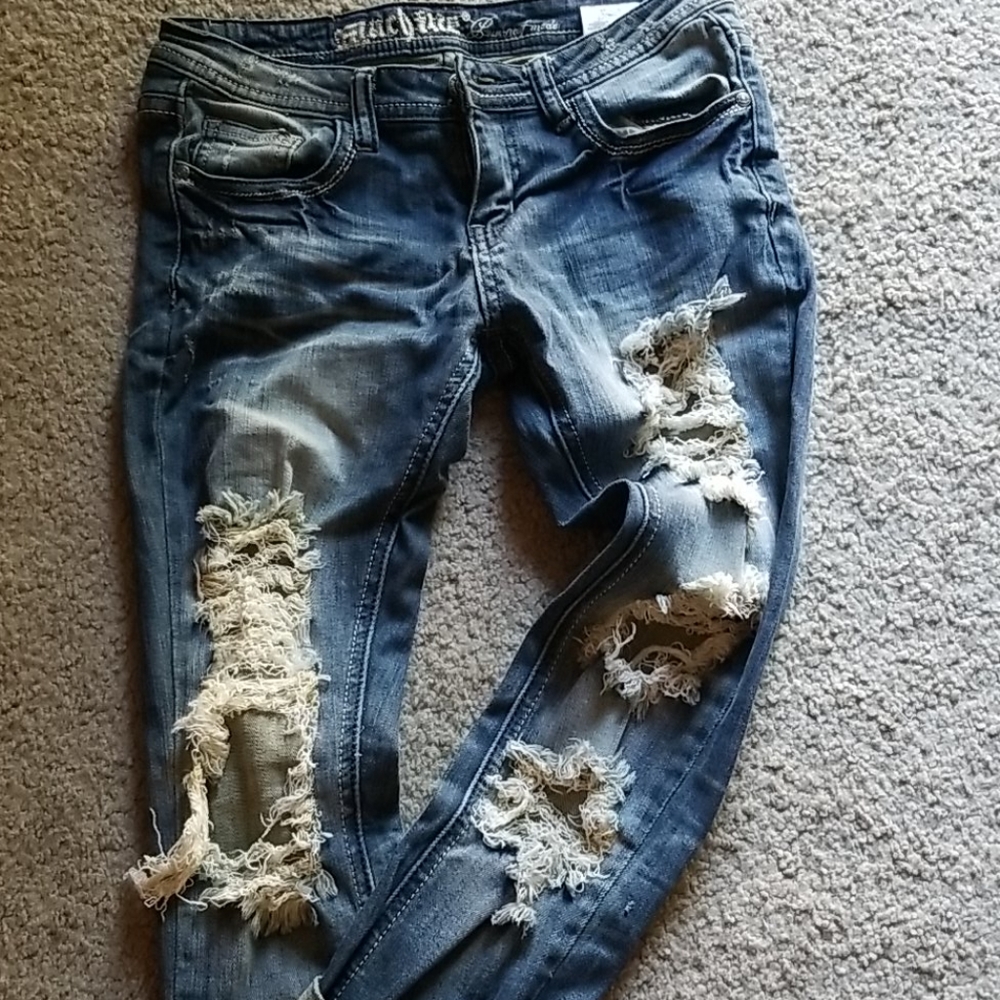 Pants - Picture 2 of 3